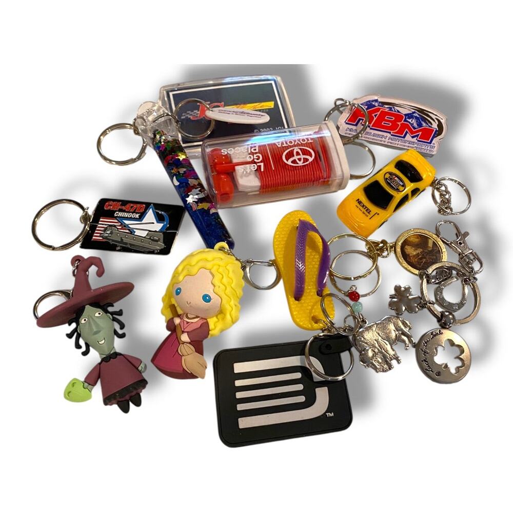 Set of 13 Key Rings Keychains Assorted Novelty Flip Flop Car Toyota